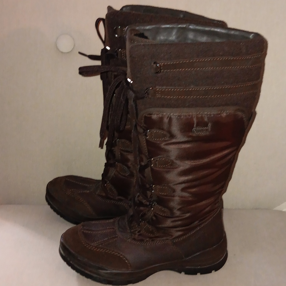 Geox brown winter boots
